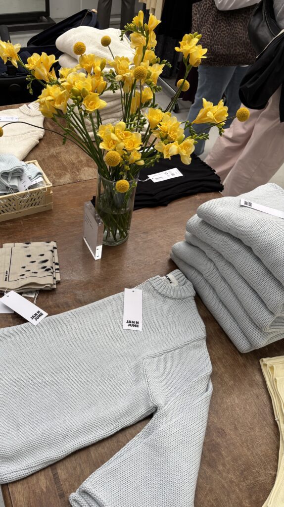JAN ’N JUNE Pop-up München – nachhaltige Mode JAN ’N JUNE Pop-up in München mit nachhaltiger Strickmode und fair produzierter Fashion