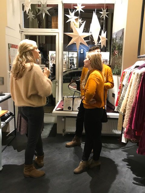 Capricorn Store München – Weihnachtsshopping Weihnachtsshopping im Capricorn Store in München – individuelle Mode und besondere Geschenkideen